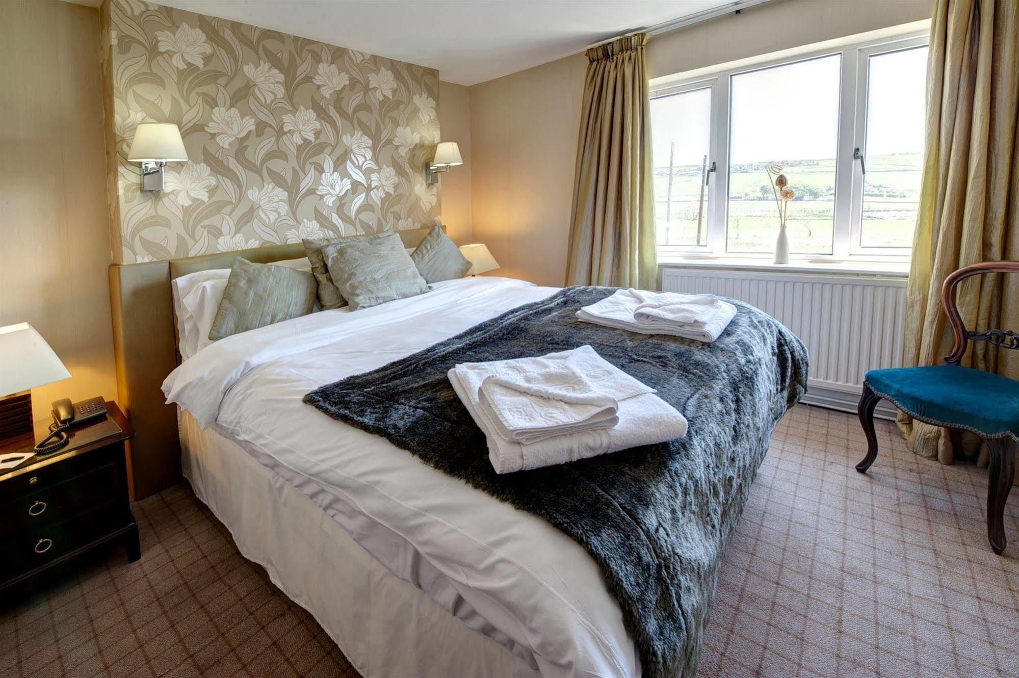 Clough Manor Hotel Denshaw Eksteriør billede
