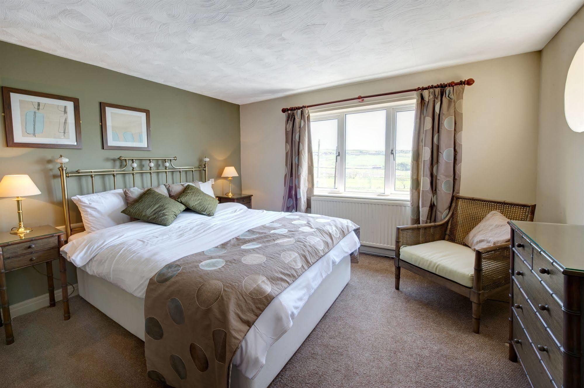 Clough Manor Hotel Denshaw Eksteriør billede